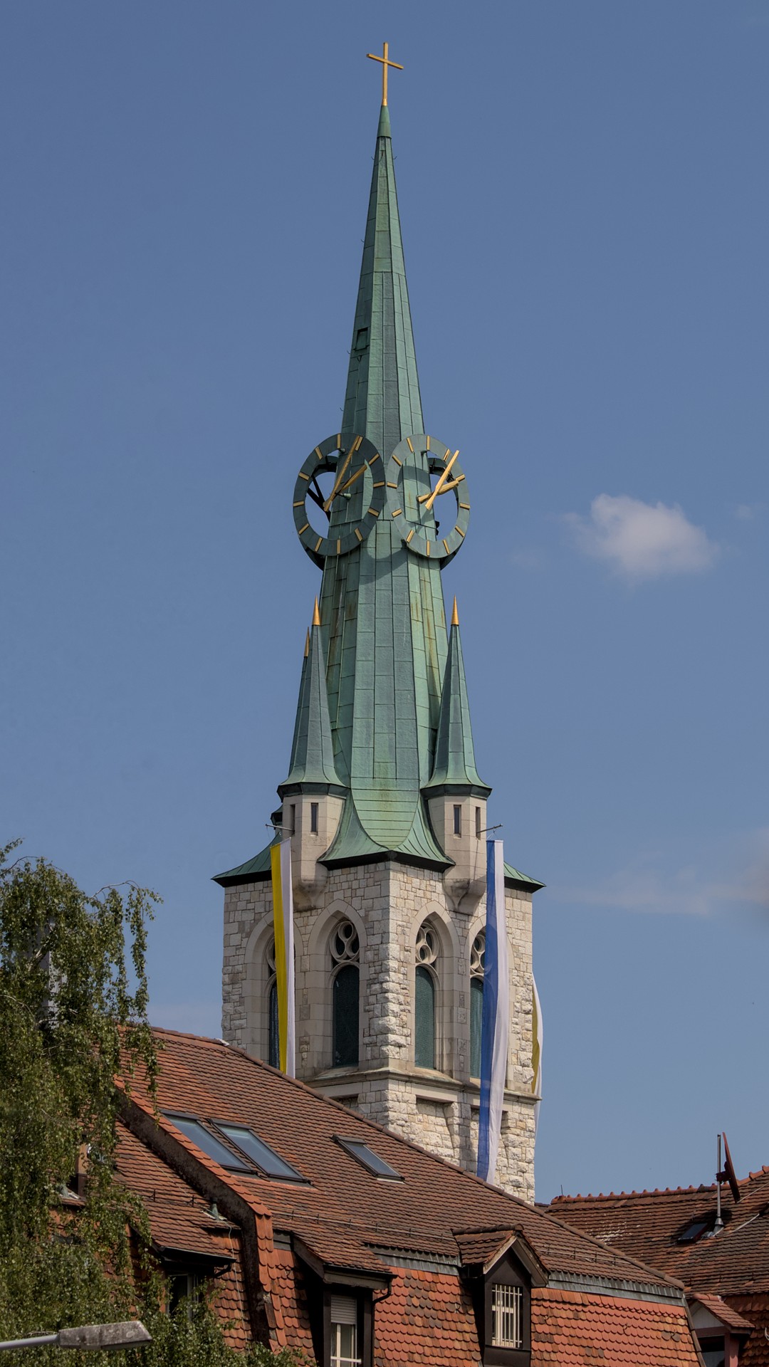media 145